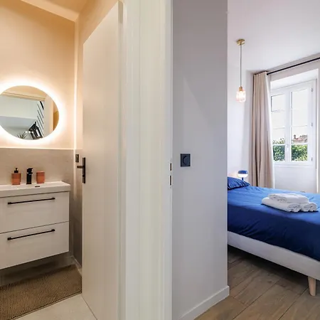 Place Massena Coulée Verte Appartement Nice